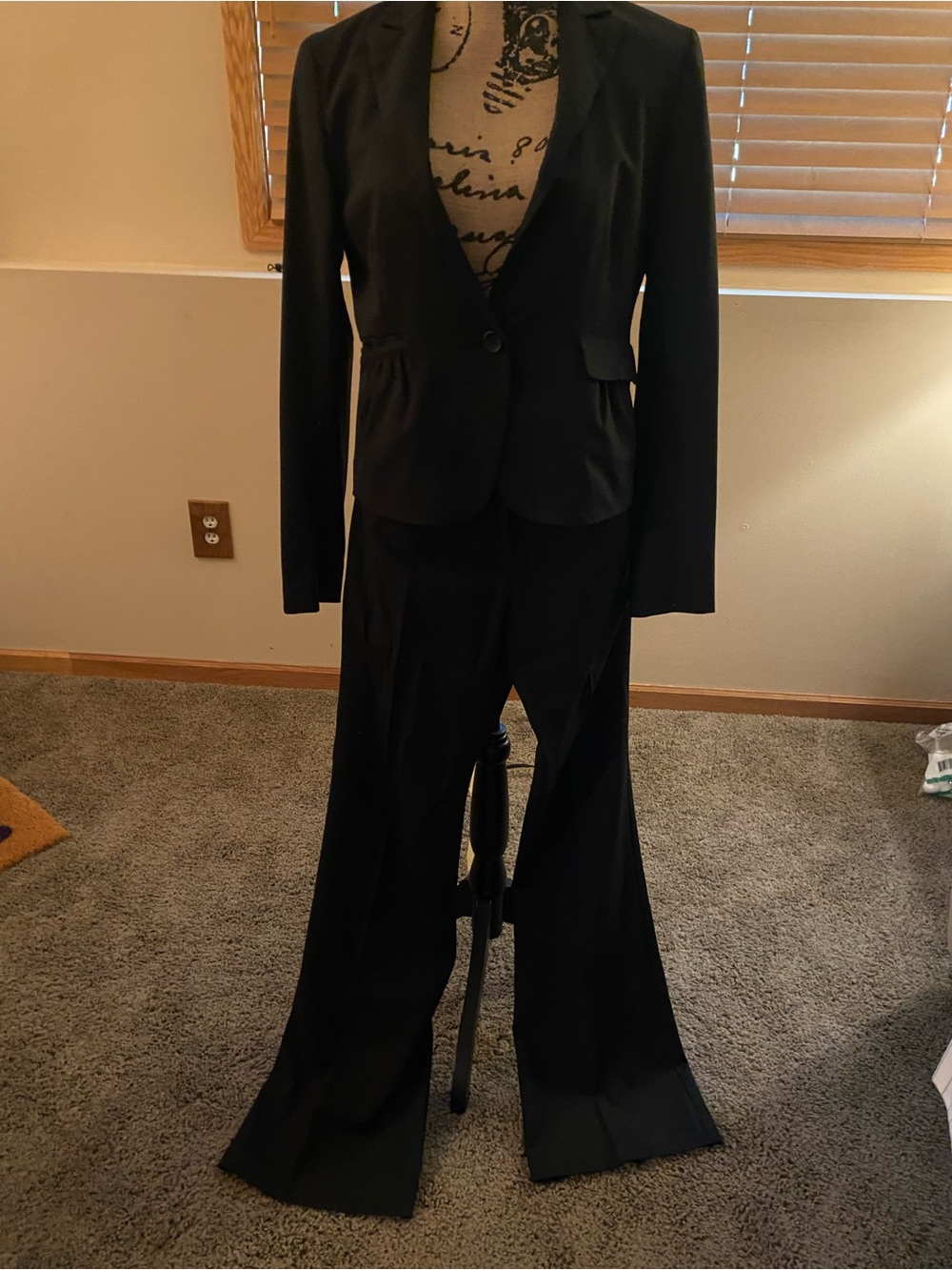 Theory Black Women's Blazer with Clean Silhouette